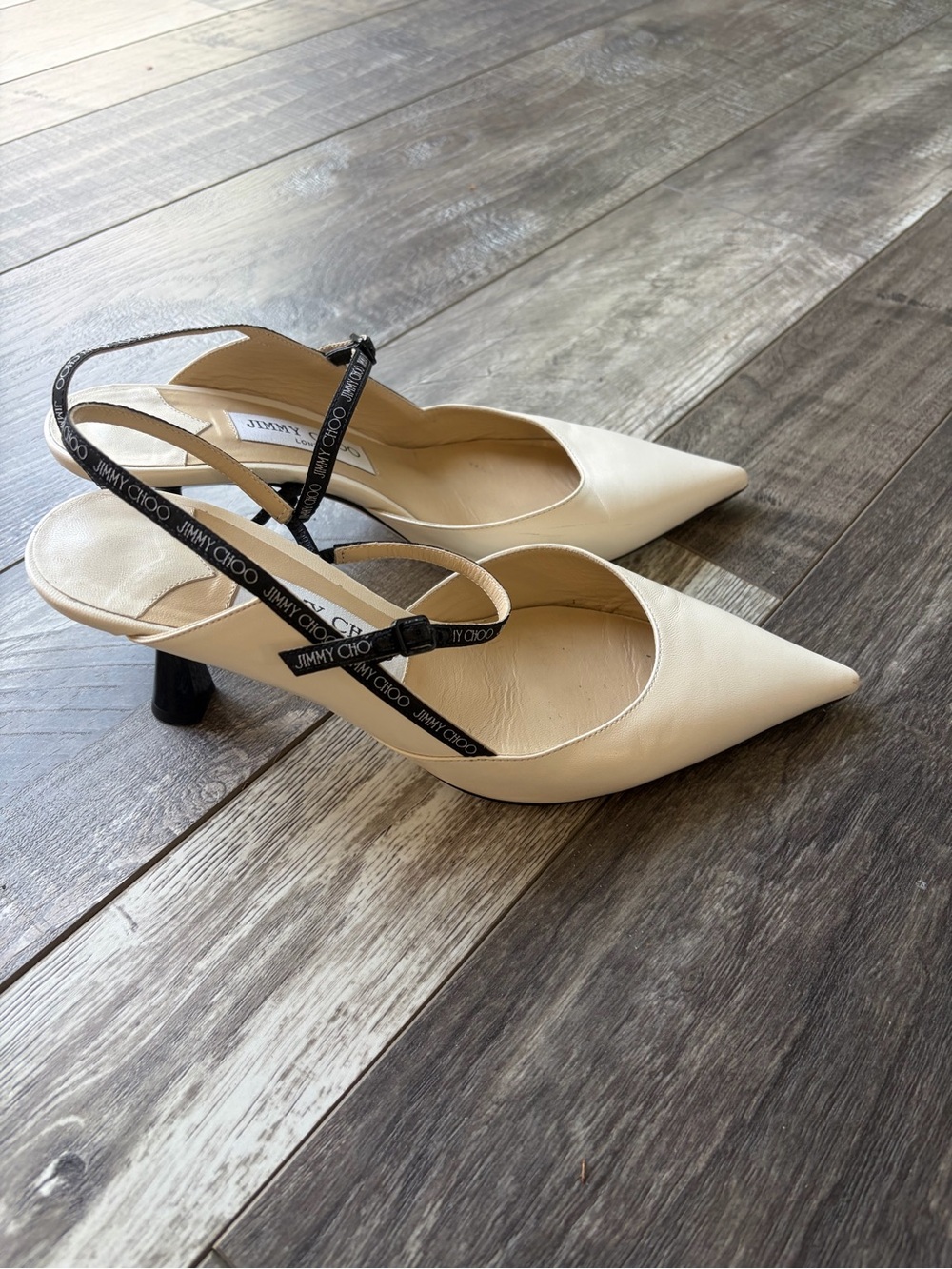 Jimmy Choo Cream Napa leather sling back pointed low heels with duster bag/box - Picture 2 of 10